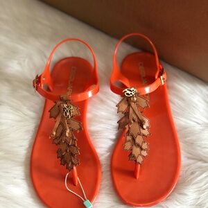 NIB DSQUARED2 JELLY THONG SANDALS SIZE 36/37